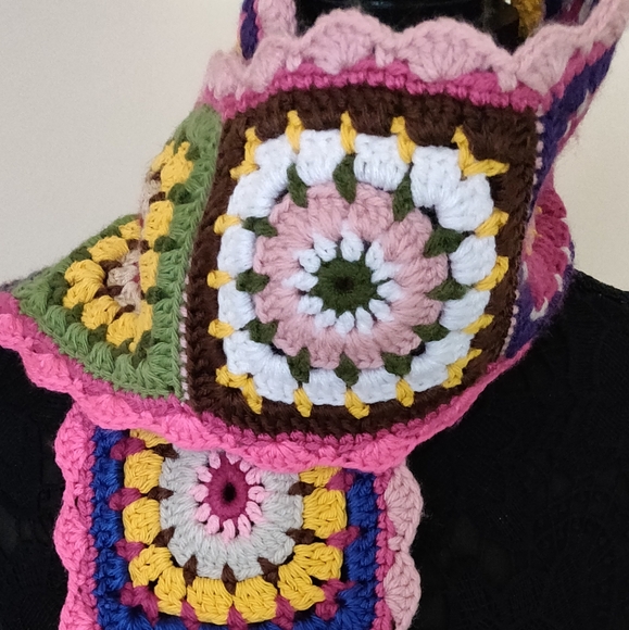 Handmade Crochet Women's Scarf - Picture 13 of 16